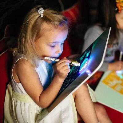 UV Pen Light Source Unisex 3D Magic Drawing Pad Graphics Drawing Luminous Sketch Board for Kids Learning Activities