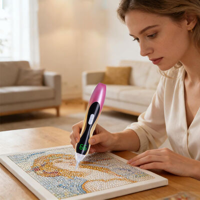 Factory Direct Home Studio Craft Supply Adjustable Suction Nozzle Replaceable LED Lighted Electric Diamond Art Pen