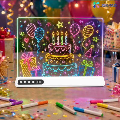 Factory Direct Hot Selling Lightweight Adjustable Brightness Rechargeable Kids Artists Led Light Drawing Board